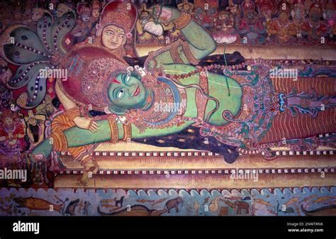  The Mural of Wonhwangsa Temple: Where Celestial Beauty Meets Human Mortality!